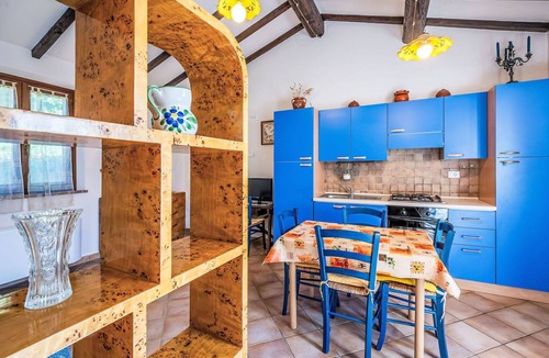 Lidarno Villa | Beautiful apartment in villa for 6 people with A/C, WIFI, pool, TV, terrace and pets allowed
