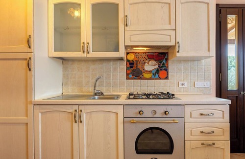 Lidarno House | Beautiful apartment in villa with pool, A/C, WIFI, TV, patio, pets allowed and panoramic view