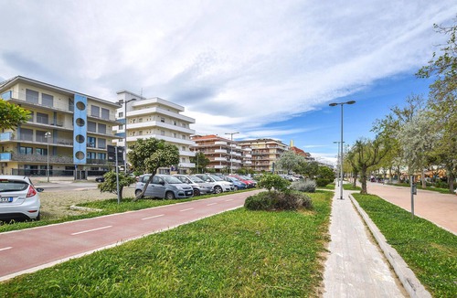 Pineta Apartment | Beautiful apartment in Pescara with WiFi