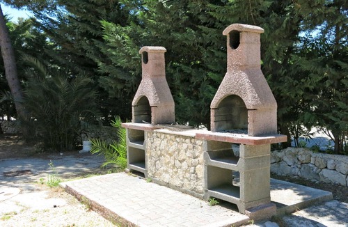 Montincello House | Beautiful apartment in villa for 6 guests with WIFI, pool, A/C, TV, terrace and pets allowed