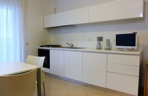 Marina di Vasto Apartment | Beautiful apartment for 4 guests with A/C, pool, WIFI, TV, patio and pets allowed