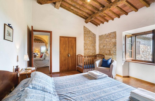 Monteroni d'Arbia House | Beautiful farmhouse, completely restored and transformed into comfortable accommodation, ideal for a