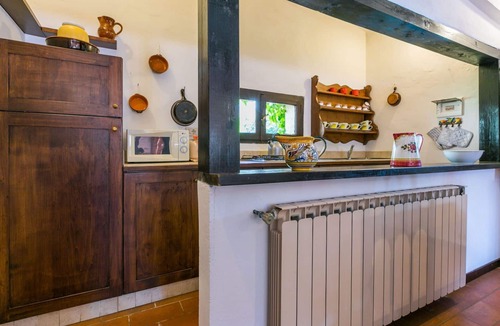 Poggiarello House | Beautiful apartment in villa for 4 people with WIFI, pool, TV and terrace