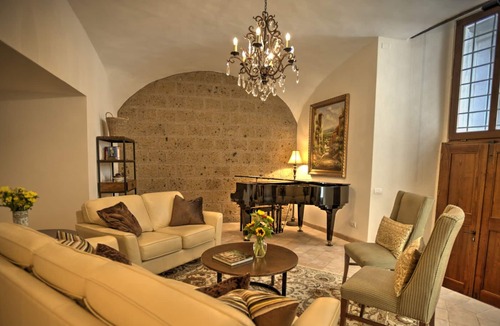 Orvieto Apartment | Beautiful One Bedroom Apartment in the heart of Orvieto