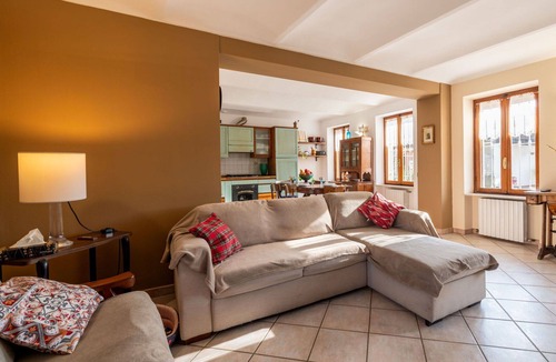 Abbazia House | Beautiful private villa for 6 guests with WIFI, private pool, TV, patio and pets allowed