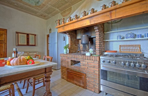 Montecatini Val di Cecina Villa | Beautiful private villa for 20 people with private pool, WIFI, TV, pets allowed and panoramic view