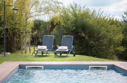 Radicondoli Villa | Beautiful private villa for 12 people with A/C, private pool, WIFI, TV, veranda and pets allowed