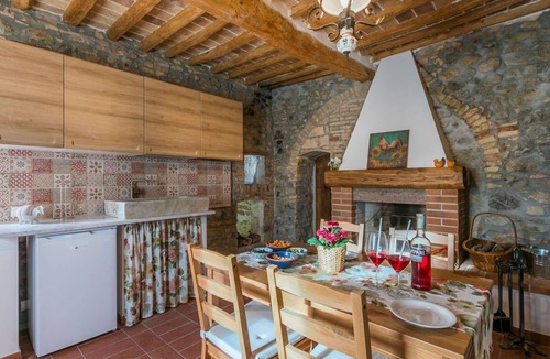 Santa Luce House | Beautiful private villa for 6 people with WIFI, A/C, TV and patio