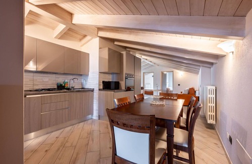 Loazzolo Villa | Beautiful private villa for 30 guests with hot tub, WIFI, private pool, TV, patio and pets allowed