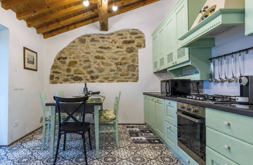 Subbiano House | Beautiful private villa for 5 guests with WIFI, private pool, TV, patio and pets allowed