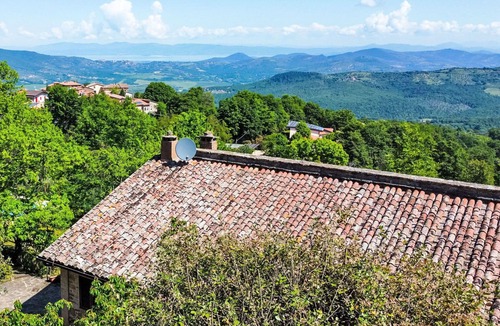 Piegaro Villa | Beautiful private villa for 6 people with WIFI, private pool, A/C, TV, terrace and pets allowed