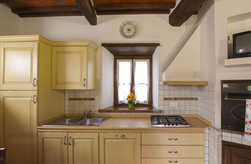 Subbiano Villa | Beautiful private villa for 10 people with A/C, private pool, WIFI and TV, close to Arezzo
