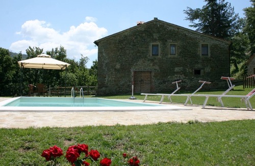 Arezzo Villa | Beautiful private villa for 5 people with WIFI, private pool, TV, pets allowed and parking