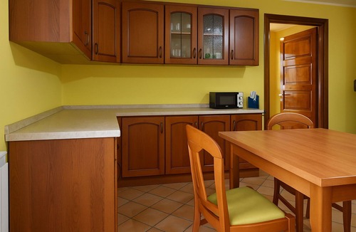 Bellante Villa | Beautiful private villa for 8 guests with WIFI, TV, patio and pets allowed, close to Teramo