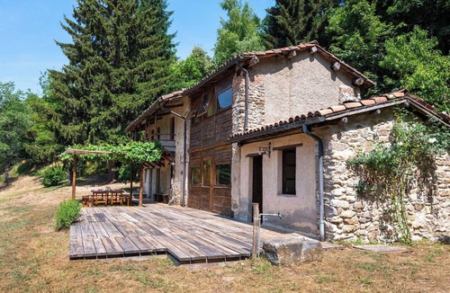 Priero Villa | Beautiful private villa for 10 guests with patio, pets allowed and panoramic view