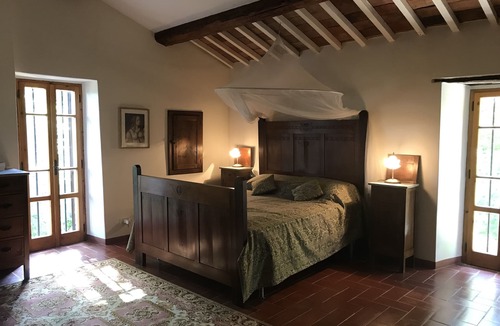 Bivio Lugnano House | Beautiful secluded Umbrian Farmhouse with Pool, mature gardens and grounds