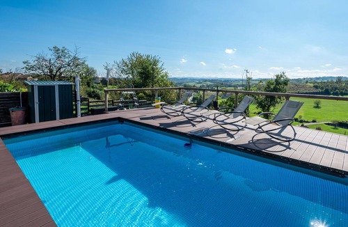 San Damiano dʼAsti House | Beautiful villa for 10 people with WIFI, private pool, A/C and patio
