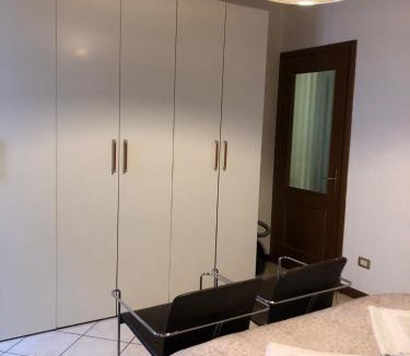 San Colombano al Lambro Bed & Breakfast | Bed & Breakfast Monti 85