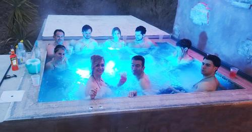 Castilenti Apartment | Bellavista-Spa Jacuzzi Sauna Pool