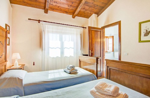 Monte Santa Maria Tiberina Other | Belvilla by OYO Farmhouse with garden