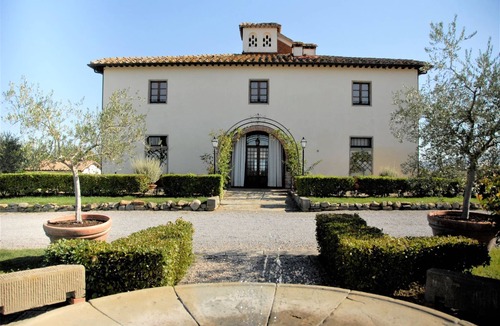 Le Piazze Villa | Belvilla by OYO Michelangelo