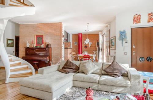 Riano Villa | Belvilla by OYO Guest House Belvedere