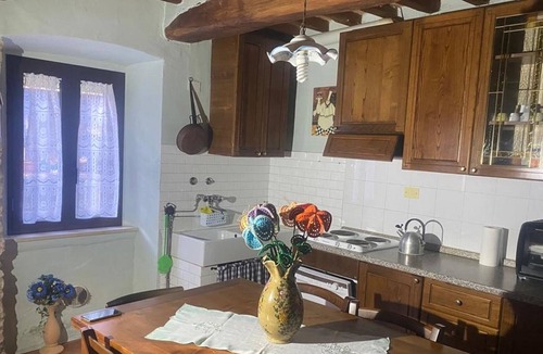 Cagli Apartment | Belvilla by OYO Appartamento a Cagli 7pax