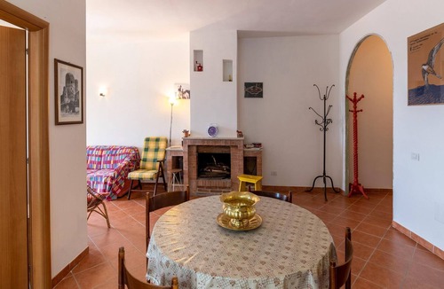 Polino Apartment | Belvilla by OYO Casa Castiglia
