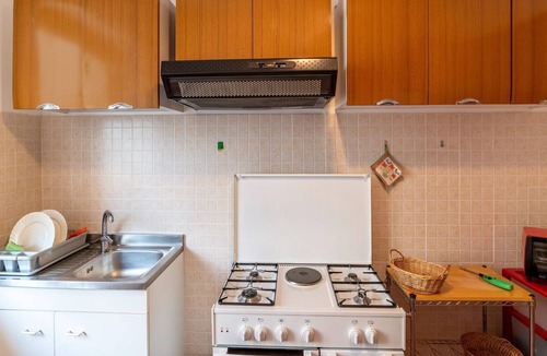 Polino Apartment | Belvilla by OYO Casa Castiglia