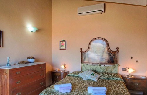 Todi Cottage | Belvilla by OYO Casa Rovello