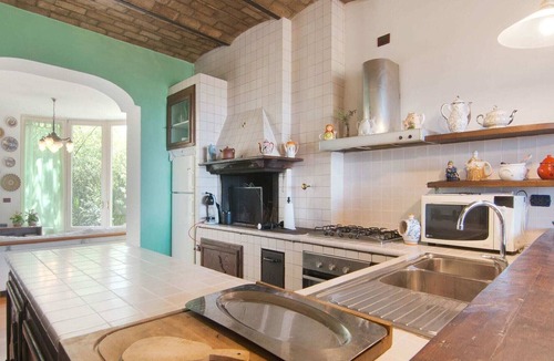 Fano House | Belvilla by OYO Villa Montegiove