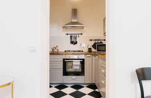 Spoleto Apartment | BHR - The Window on Spoleto