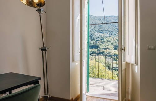 Spoleto Apartment | BHR - The Window on Spoleto