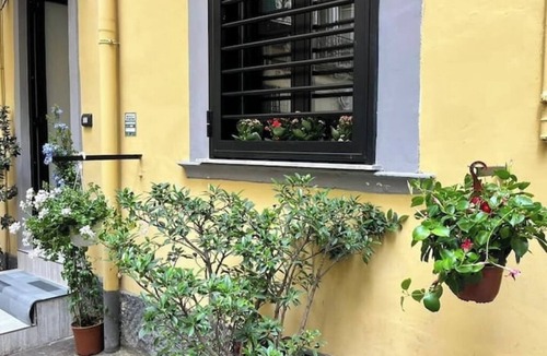 Mergellina Apartment | BiceMergellina loft in the heartBLU