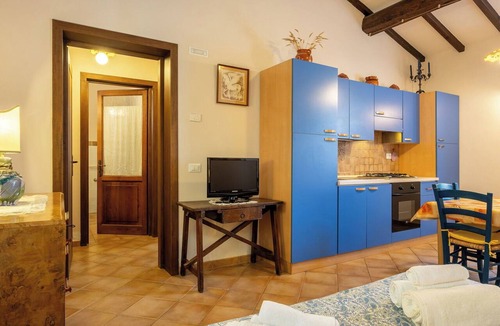 Lidarno Apartment | Bilocale Laghetto with Shared Pool