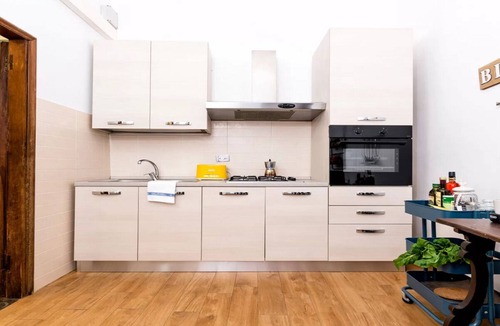 Santa Croce Apartment | Blending Relaxation & Comfort on Via Dei Benci Inside 800-Year-Old Building