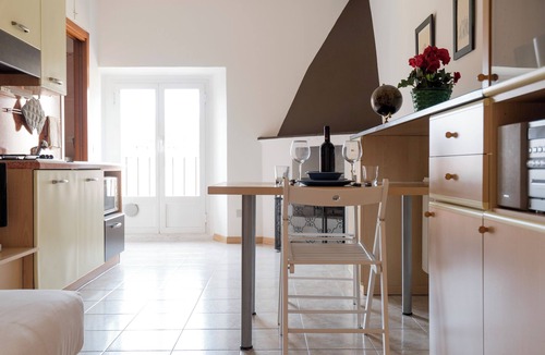 Porta Lodovica Apartment | Bligny 39 A - One Bedroom Apartment, Sleeps 2