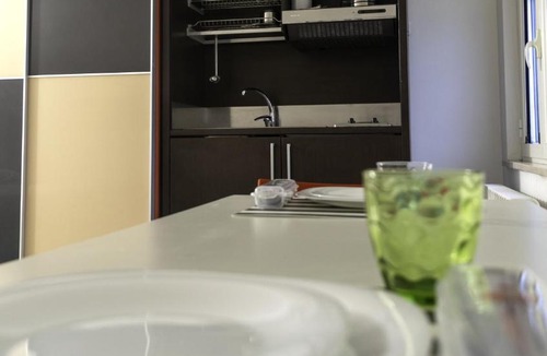 San Giovanni Teatino Apartment | BluBed Città - Matrimoniale Bagno e Cucina