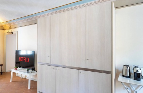 Magliano Alfieri Apartment | Borgo Alfieri Suite 1