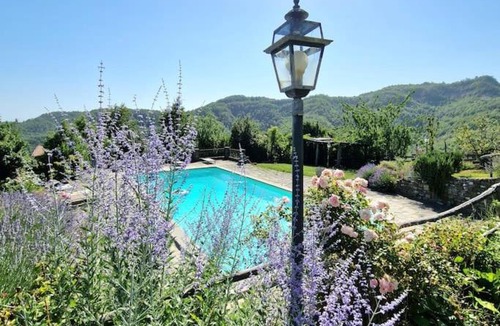 San Giustino House | Borgo il cantuccio - Casa Simona con piscina condivisa