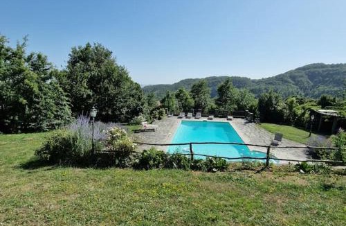 San Giustino House | Borgo il cantuccio - Casa Simona con piscina condivisa