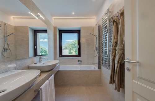 Castel Giorgio Hotel | Borgo La Chiaracia Resort & SPA