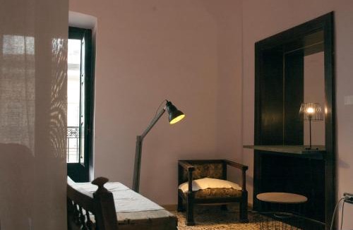 Strongoli Apartment | BORGO PETELIA, Casa Mannarino, suite Lucrezia