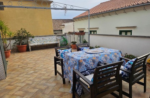 Rione Duomo Apartment | Bouganville Apartments