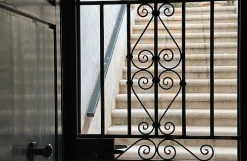 Bisceglie Apartment | Bouganvillea Pool & Sea