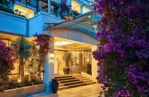 Laura Hotel | Boutique Hotel Esplanade