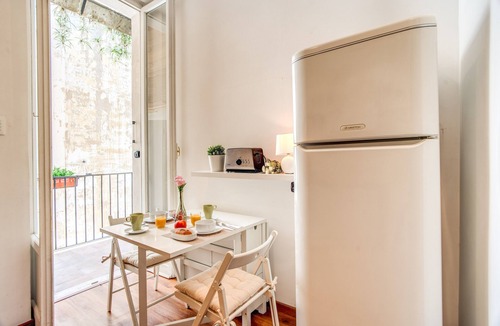 Roman Ghetto Apartment | BRAND NEW BRIGHT & CHARMING FLAT