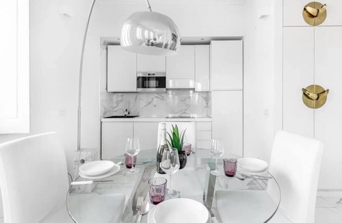 Ripamonti Corvetto Apartment | BRE3 [Lodi] Elegant and private hot tub