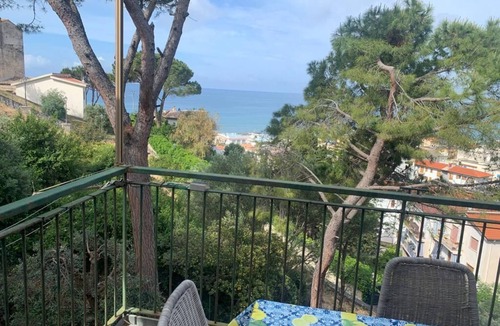 Sperlonga Apartment | Breathtaking views of the sea!