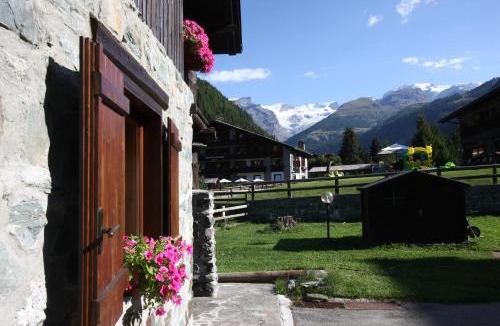 Champoluc Apartment | Breithorn Lodge